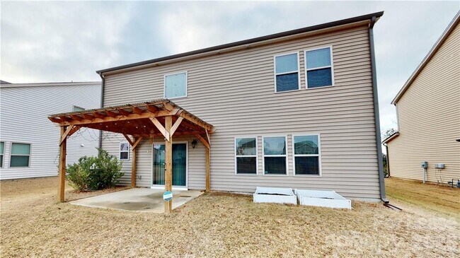 Building Photo - 4500 Collingham Dr