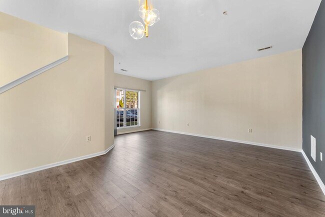 Primary Photo - 16600 Eldbridge Ln