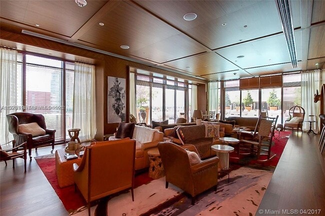 Building Photo - 1300 S Miami Ave