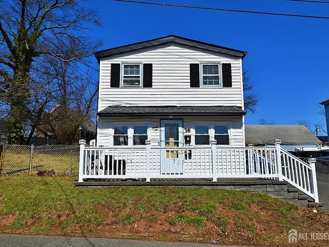 Building Photo - 36 Diaz St