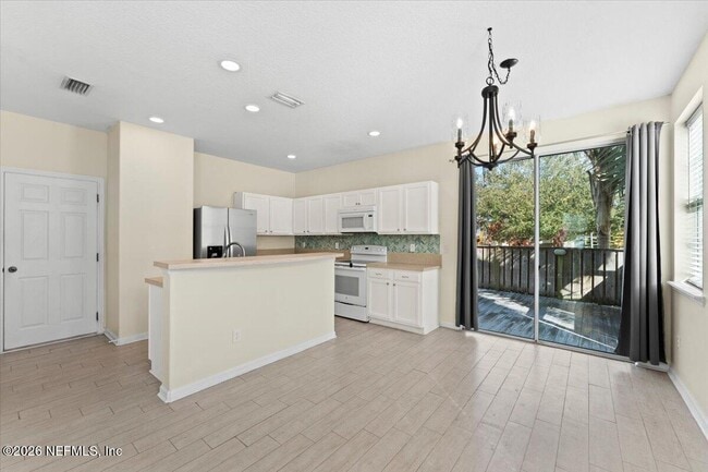 Building Photo - 167 Bay Bridge Dr