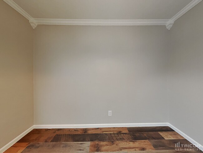 Building Photo - 401 Rustic Grove Ln