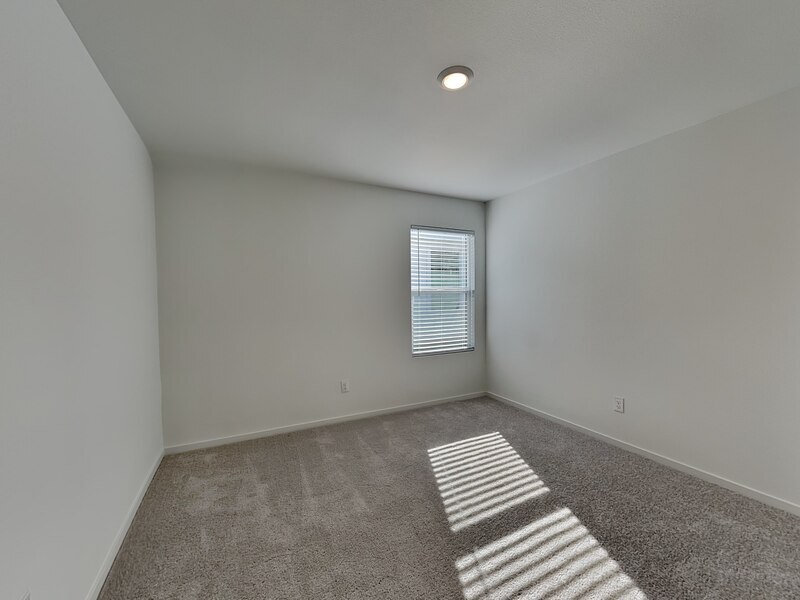 Building Photo - 1813 Equine Retreat Wy