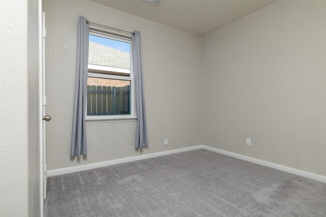 Building Photo - 6201 Verdon Gorge Dr