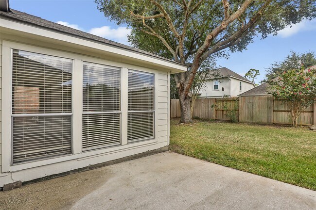 Building Photo - 4914 Winding Timbers Cir