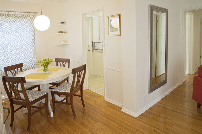 Dinning Room - Hallway - 1236 Franklin St