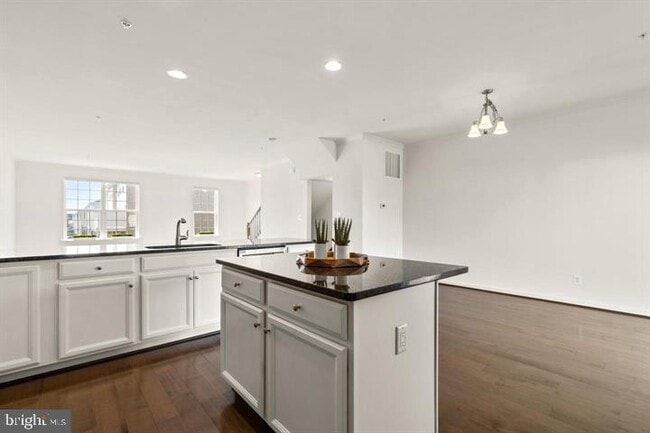 Building Photo - 7808 Taggart Ct