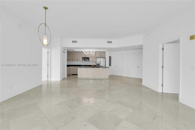 Building Photo - 3131 NE 188th St