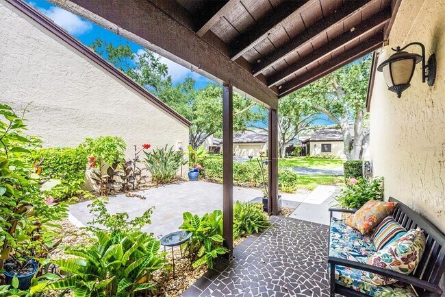 Building Photo - 3905 Glen Oaks Manor Dr