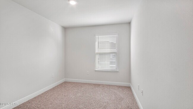 Building Photo - 1672 Caleigh Ct