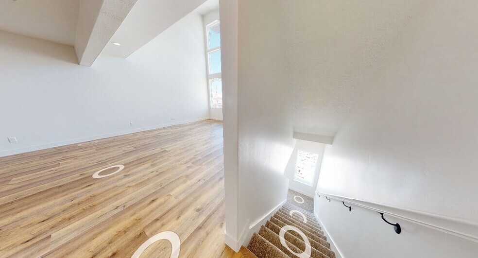Building Photo - 1866 N 460 W