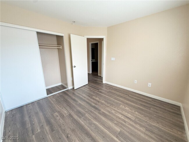 Building Photo - 5394 Floating Flower Ave