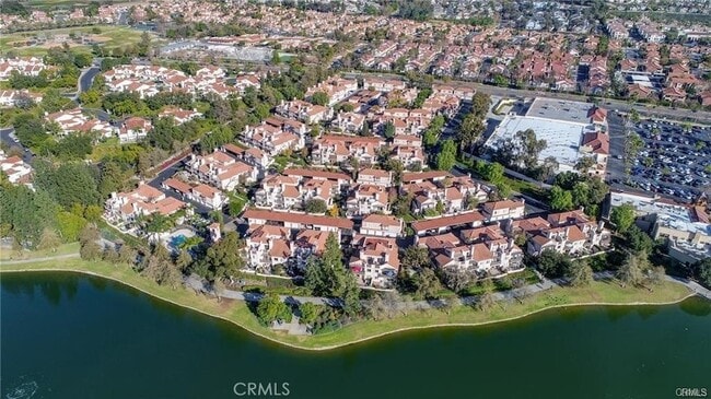 Building Photo - 225 Montana Del Lago Dr