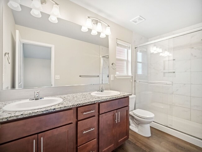 Building Photo - Charming North Spokane Home in a Quiet Neighborhood ? Limited-Time Move-In Special: Half Off Your...