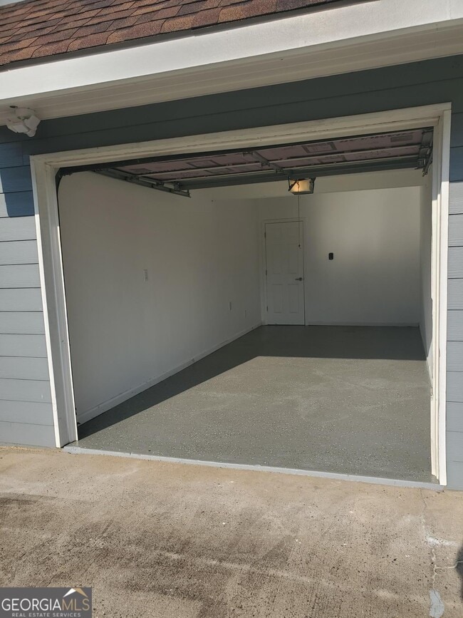 Building Photo - 4930 Hyde Way