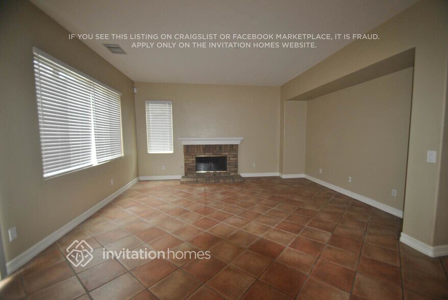 Building Photo - 31 Whispering Willow Ct