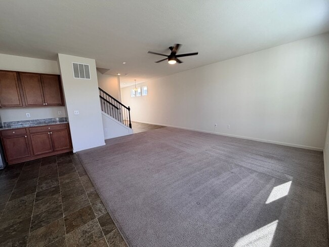 Building Photo - 15545 Westmoor Ave