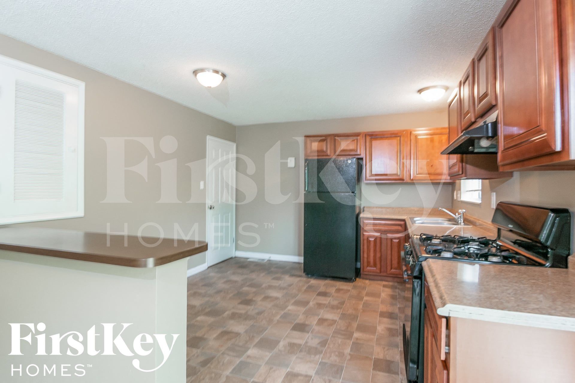 Building Photo - 6692 Lesli Mari Ct