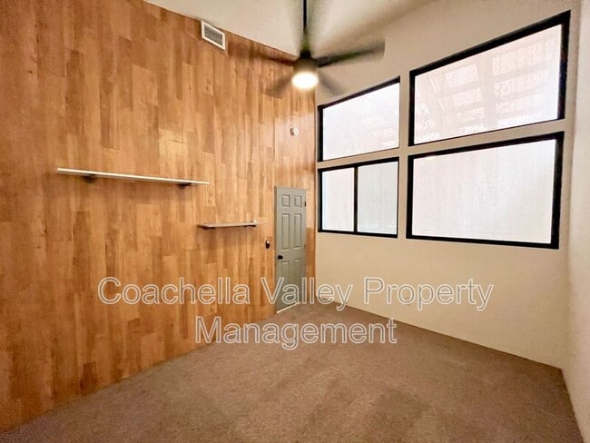 Building Photo - 45414 Driftwood Dr