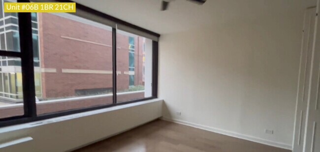 Building Photo - 816 N Dearborn St
