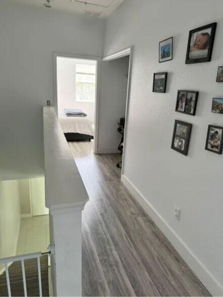 Building Photo - 10947 Savannah Wood Ct