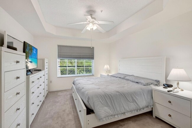 Building Photo - 3415 Tuscany Way