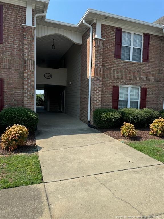 Building Photo - 1720 Renwick Dr