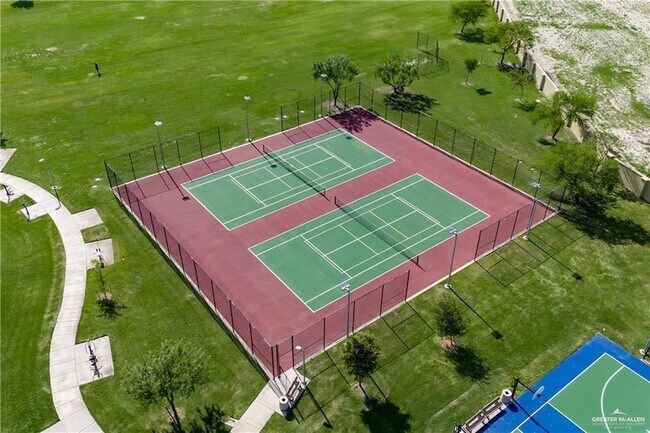 Building Photo - 4600 Choke Canyon Dr