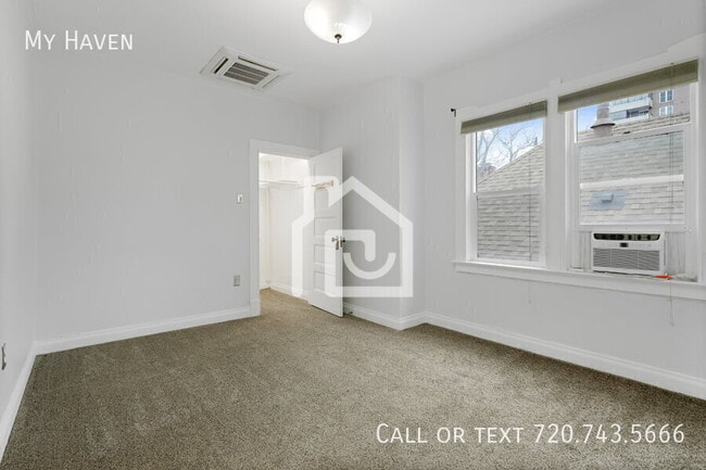 Building Photo - 228 N Pearl St