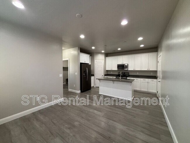 Building Photo - 3628 S Atlanta Ln