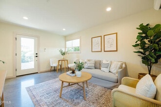 Building Photo - 152 Arcade Dr
