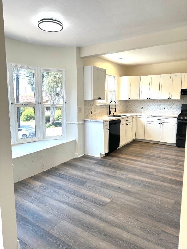 Building Photo - 5351 Packard St