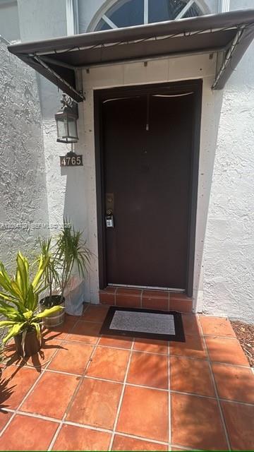 Building Photo - 4765 NW 97th Ct