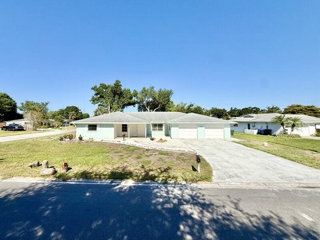 Building Photo - 4440 Maceachen Blvd