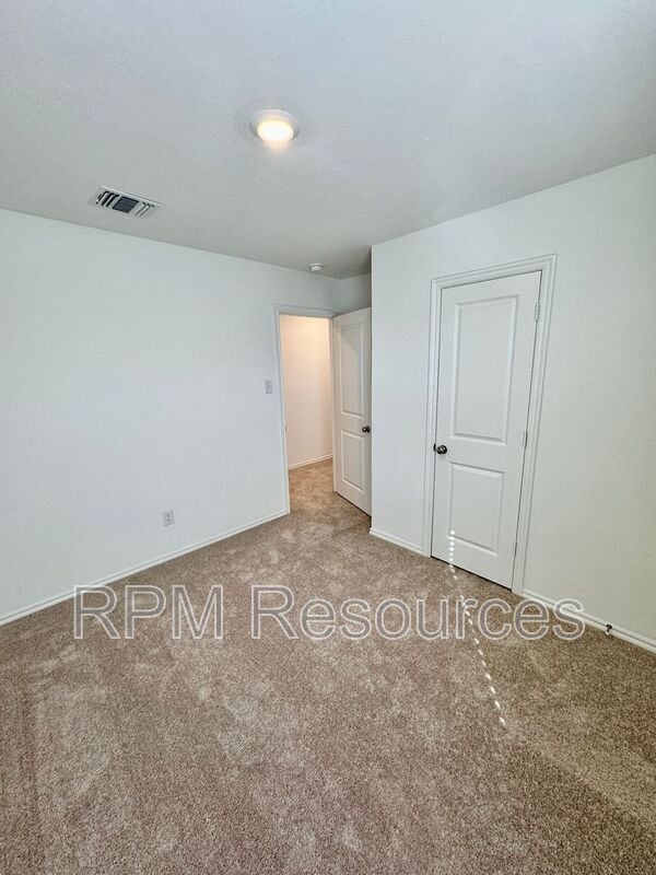 Building Photo - 3230 NW 147th Ter