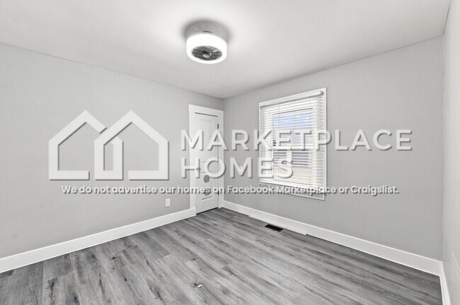 Building Photo - 1536 Dawson St