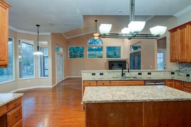 Building Photo - 8362 SW 11th Rd