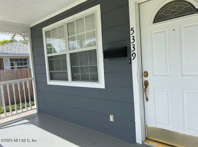 Building Photo - 5339 Carder St