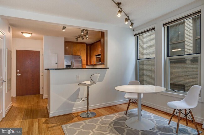 Building Photo - 915 E Street NW Unit 1001