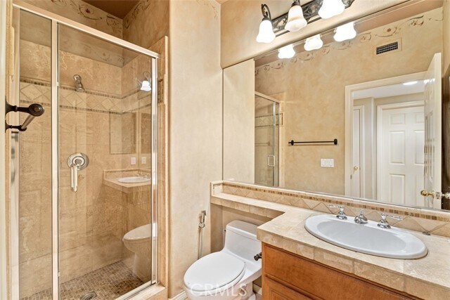 Building Photo - 9 Garnet