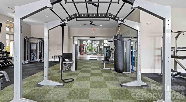 Building Photo - 15155 Ollie Dr