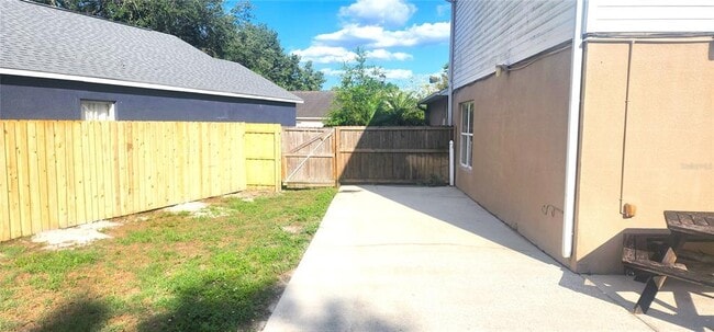 Building Photo - 4432 Stonefield Dr