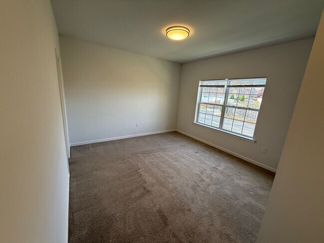 Building Photo - 1332-1334 Genoa St