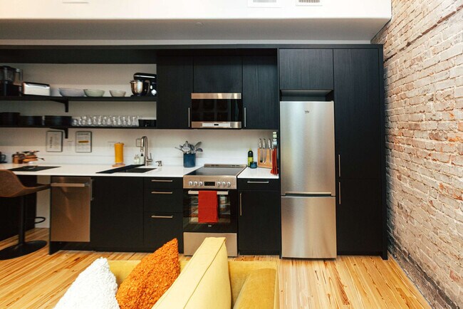 Building Photo - 1911 3rd Ave N