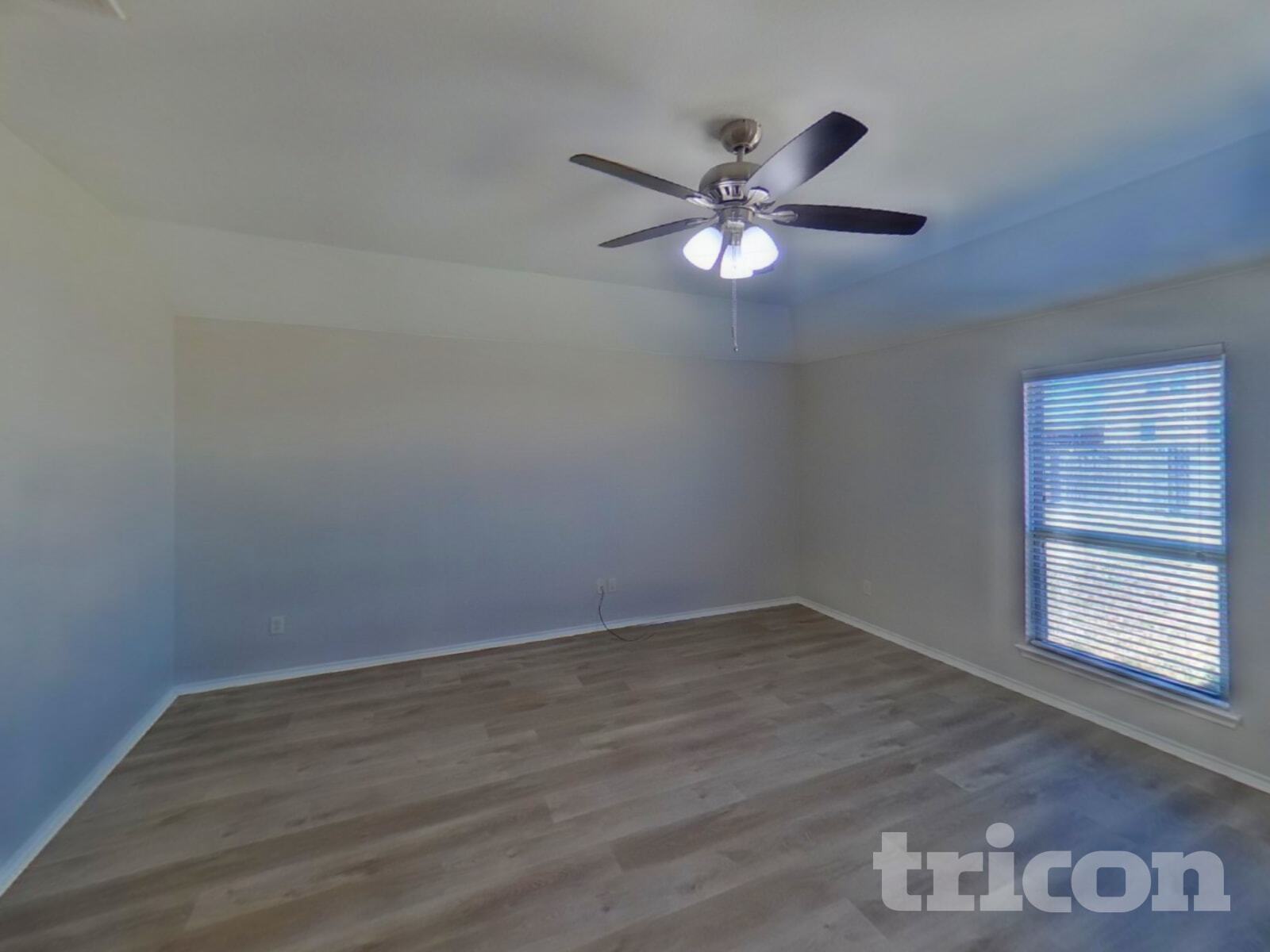 Building Photo - 605 W Grove Cir