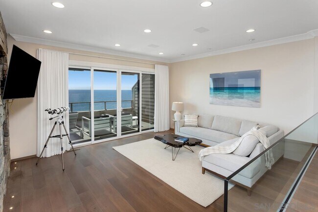 Building Photo - 270 Surfview Ct