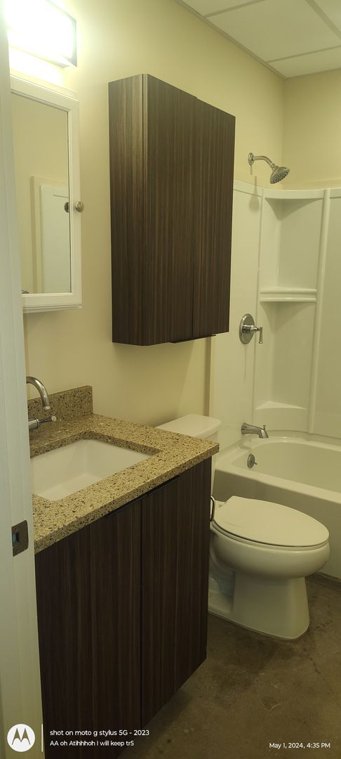 Building Photo - A/C Studio Utilities Included