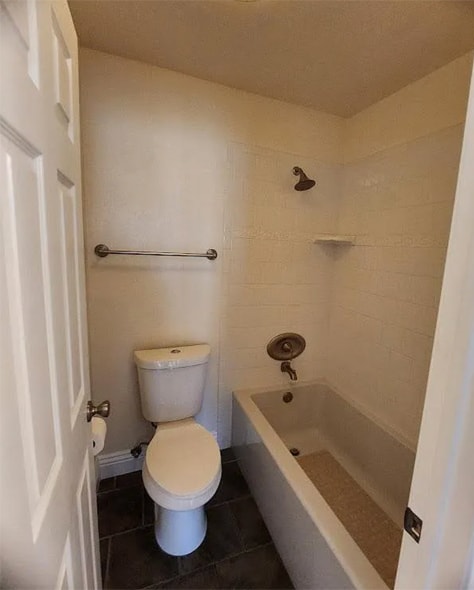 Bathroom/Shower - 10341 Azuaga St