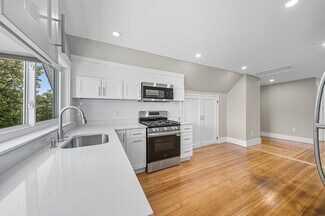 Building Photo - 9 Curtis St