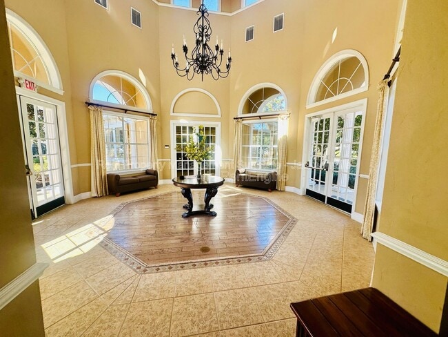 Building Photo - 10075 Gate Pkwy N